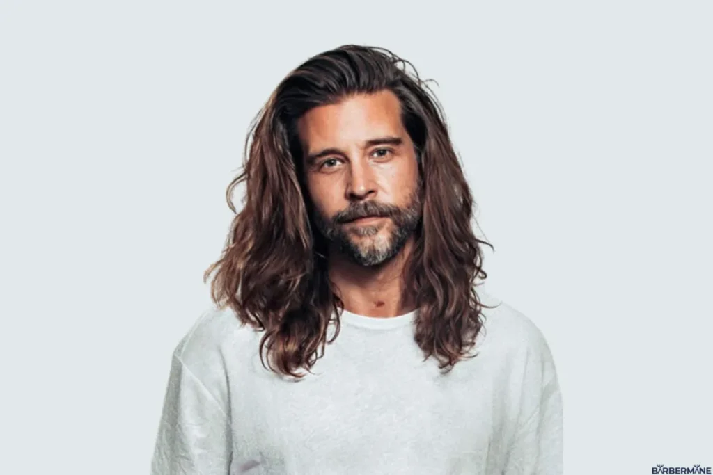 Thick-Hair-Is-a-Blessing-And-a-Challenge-for-men